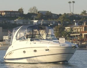 Maxum 30 Express Cruiser